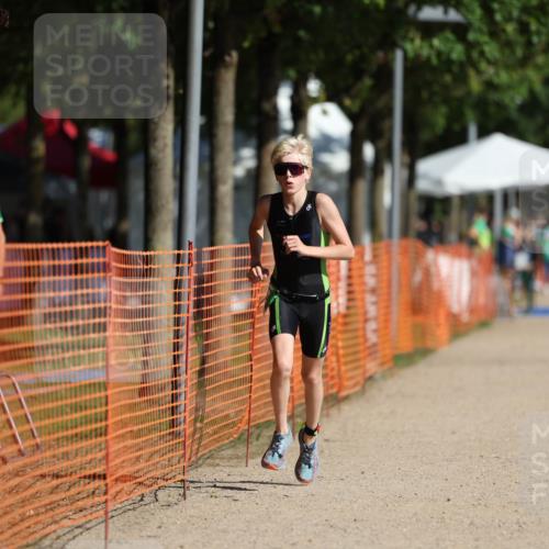 07.09.2025 - 19. Norderstedt Triathlon Michael Strokosch http://msf.ph/oto/8767125 07.09.2025 10:51:59 Laufen 112, 667 meine-sportfotos.de