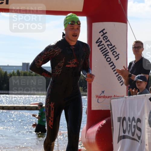 07.09.2025 - 19. Norderstedt Triathlon Luisa Fischer http://msf.ph/oto/8767189 07.09.2025 13:26:25 Schwimmen 1006, 1016 meine-sportfotos.de