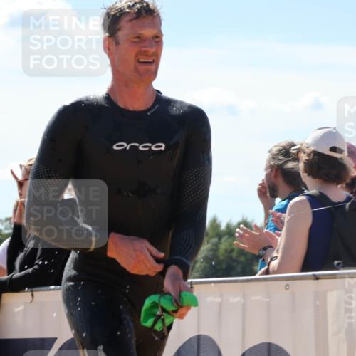 07.09.2025 - 19. Norderstedt Triathlon Luisa Fischer http://msf.ph/oto/8767197 07.09.2025 13:26:52 Schwimmen 1038 meine-sportfotos.de