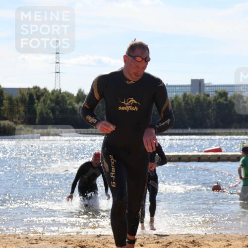 07.09.2025 - 19. Norderstedt Triathlon Luisa Fischer http://msf.ph/oto/8767204 07.09.2025 13:27:00 Schwimmen 394, 965, 1038 meine-sportfotos.de