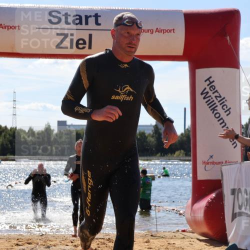 07.09.2025 - 19. Norderstedt Triathlon Luisa Fischer http://msf.ph/oto/8767207 07.09.2025 13:27:01 Schwimmen 394, 965, 1038 meine-sportfotos.de