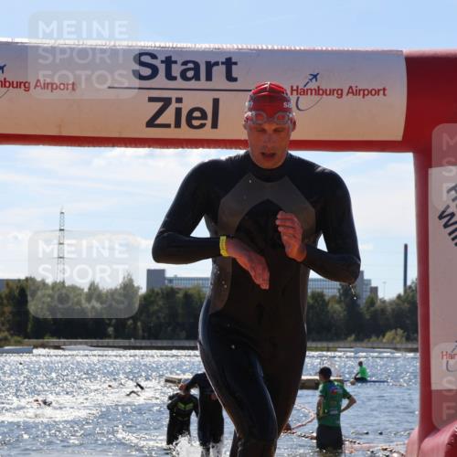 07.09.2025 - 19. Norderstedt Triathlon Luisa Fischer http://msf.ph/oto/8767226 07.09.2025 13:27:09 Schwimmen 394, 965, 1028, 1467 meine-sportfotos.de