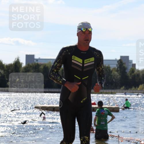 07.09.2025 - 19. Norderstedt Triathlon Luisa Fischer http://msf.ph/oto/8767243 07.09.2025 13:27:19 Schwimmen 960, 1028, 1467 meine-sportfotos.de