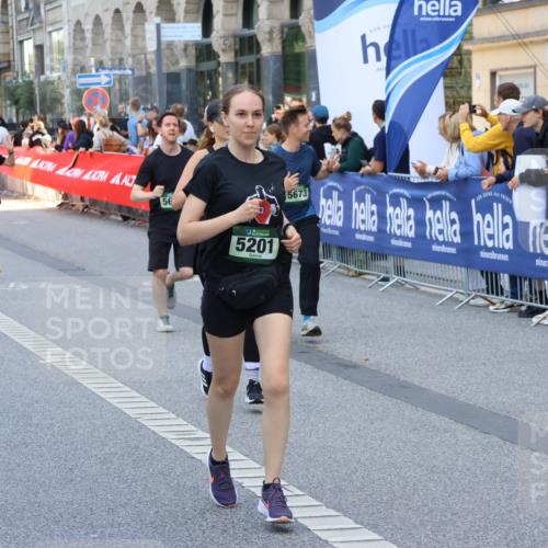 07.09.2025 - BARMER Alsterlauf Strokosch-Dieckow http://msf.ph/oto/8767262 07.09.2025 10:11:23 Ziel 2283, 2293, 2772, 2820, 2846, 2847, 2934, 3327, 3348, 3349, 3366, 3367, 3393, 3398, 3692, 3783, 3792, 3867, 4045, 4376, 4415, 4491, 5448, 5649, 5650, 5758, 5760, 6008, 6124, 6130, 6144, 6180, 8038, 8039, 8126, 8264 meine-sportfotos.de