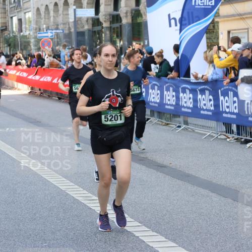 07.09.2025 - BARMER Alsterlauf Strokosch-Dieckow http://msf.ph/oto/8767273 07.09.2025 10:11:23 Ziel 2283, 2293, 2772, 2820, 2846, 2847, 2934, 3327, 3348, 3349, 3366, 3367, 3393, 3398, 3692, 3783, 3792, 3867, 4045, 4376, 4415, 4491, 5448, 5649, 5650, 5758, 5760, 6008, 6124, 6130, 6144, 6180, 8038, 8039, 8126, 8264 meine-sportfotos.de