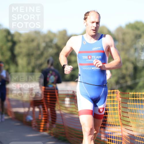 07.09.2025 - 19. Norderstedt Triathlon Michael Strokosch http://msf.ph/oto/8767311 07.09.2025 16:15:05 Laufen 479, 494, 536, 540, 1065, 1563, 1600 meine-sportfotos.de