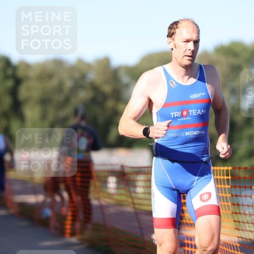 07.09.2025 - 19. Norderstedt Triathlon Michael Strokosch http://msf.ph/oto/8767313 07.09.2025 16:15:06 Laufen 479, 536, 540, 1065, 1563, 1600 meine-sportfotos.de