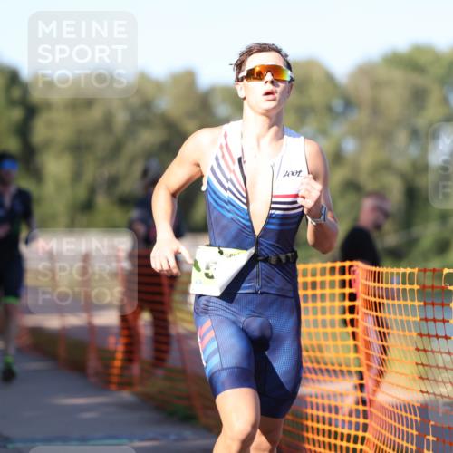 07.09.2025 - 19. Norderstedt Triathlon Michael Strokosch http://msf.ph/oto/8767314 07.09.2025 16:15:10 Laufen 530, 536, 540, 1563 meine-sportfotos.de