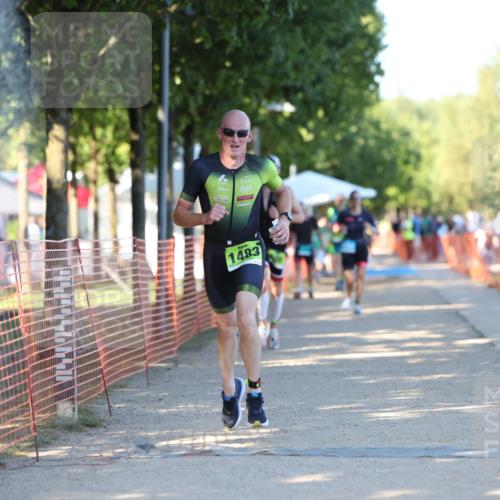 07.09.2025 - 19. Norderstedt Triathlon Michael Strokosch http://msf.ph/oto/8767336 07.09.2025 16:15:21 Laufen 550 meine-sportfotos.de