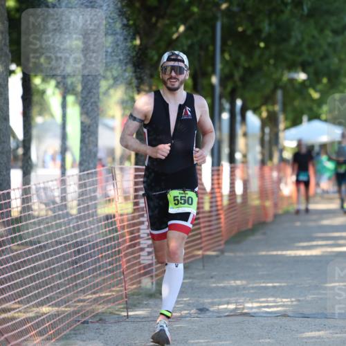 07.09.2025 - 19. Norderstedt Triathlon Michael Strokosch http://msf.ph/oto/8767349 07.09.2025 16:15:24 Laufen 550, 1430 meine-sportfotos.de