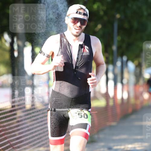 07.09.2025 - 19. Norderstedt Triathlon Michael Strokosch http://msf.ph/oto/8767360 07.09.2025 16:15:26 Laufen 550, 1430 meine-sportfotos.de