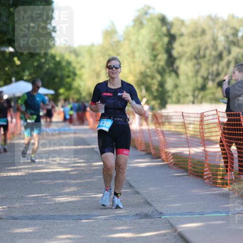 07.09.2025 - 19. Norderstedt Triathlon Michael Strokosch http://msf.ph/oto/8767376 07.09.2025 16:15:29 Laufen 532, 550, 1430 meine-sportfotos.de