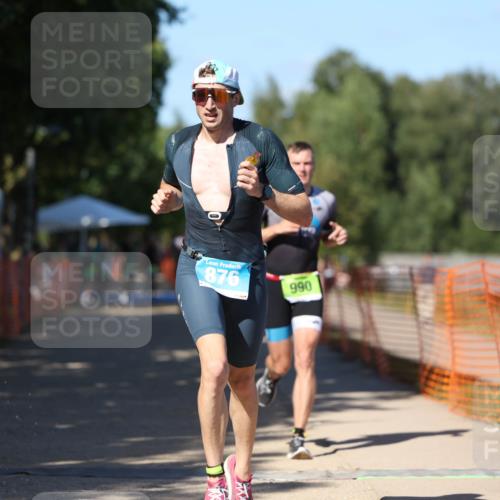 07.09.2025 - 19. Norderstedt Triathlon Michael Strokosch http://msf.ph/oto/8767445 07.09.2025 15:18:07 Laufen 398, 990, 1478 meine-sportfotos.de