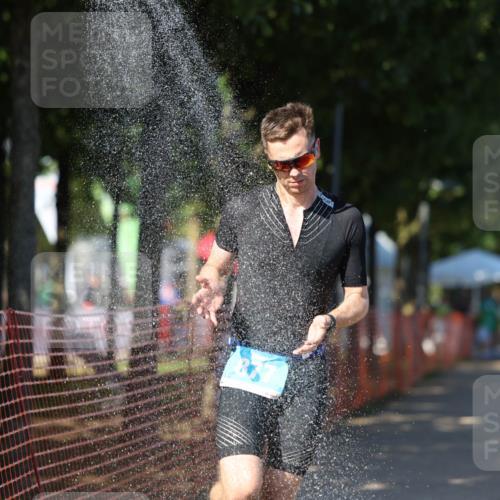 07.09.2025 - 19. Norderstedt Triathlon Michael Strokosch http://msf.ph/oto/8767494 07.09.2025 15:18:26 Laufen 877, 1027 meine-sportfotos.de