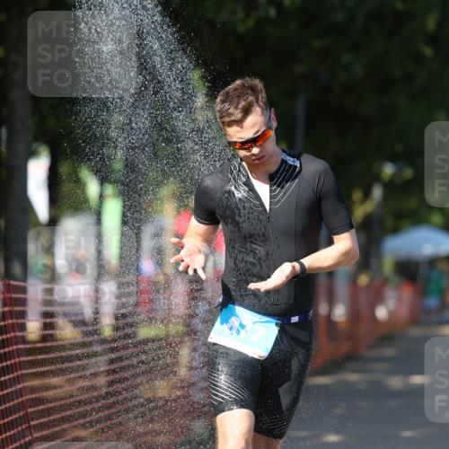 07.09.2025 - 19. Norderstedt Triathlon Michael Strokosch http://msf.ph/oto/8767496 07.09.2025 15:18:26 Laufen 877, 1027 meine-sportfotos.de