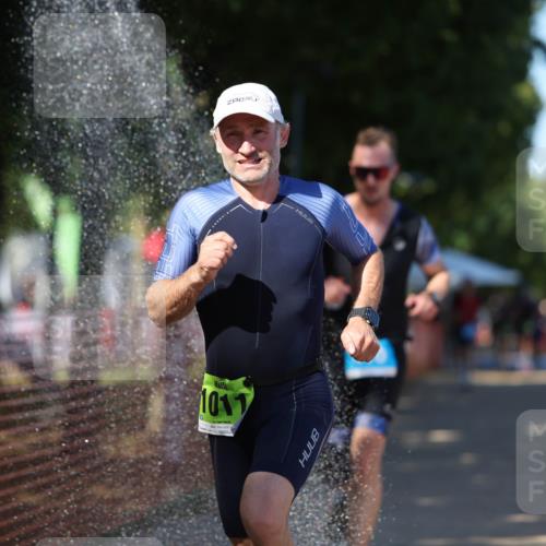 07.09.2025 - 19. Norderstedt Triathlon Michael Strokosch http://msf.ph/oto/8767505 07.09.2025 15:18:43 Laufen 410 meine-sportfotos.de