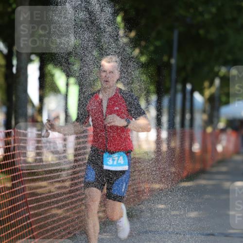 07.09.2025 - 19. Norderstedt Triathlon Michael Strokosch http://msf.ph/oto/8767522 07.09.2025 15:18:53 Laufen 374, 1020 meine-sportfotos.de
