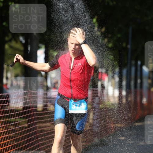 07.09.2025 - 19. Norderstedt Triathlon Michael Strokosch http://msf.ph/oto/8767527 07.09.2025 15:18:54 Laufen 374, 1020, 1026 meine-sportfotos.de