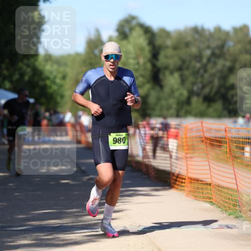 07.09.2025 - 19. Norderstedt Triathlon Michael Strokosch http://msf.ph/oto/8767536 07.09.2025 15:18:56 Laufen 374, 1020, 1026 meine-sportfotos.de
