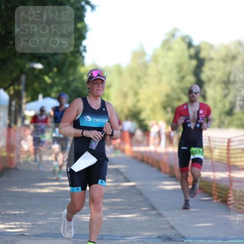 07.09.2025 - 19. Norderstedt Triathlon Michael Strokosch http://msf.ph/oto/8767575 07.09.2025 16:16:21 Laufen 414, 882, 1486, 1565, 1570 meine-sportfotos.de