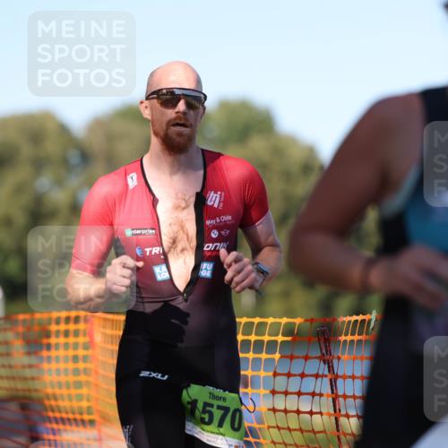 07.09.2025 - 19. Norderstedt Triathlon Michael Strokosch http://msf.ph/oto/8767583 07.09.2025 16:16:24 Laufen 499, 882, 1486, 1497, 1565, 1570 meine-sportfotos.de