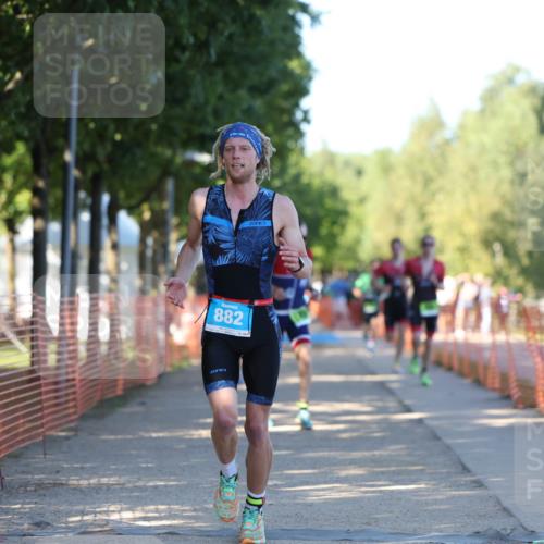 07.09.2025 - 19. Norderstedt Triathlon Michael Strokosch http://msf.ph/oto/8767591 07.09.2025 16:16:25 Laufen 416, 499, 882, 1486, 1497, 1570, 1571 meine-sportfotos.de