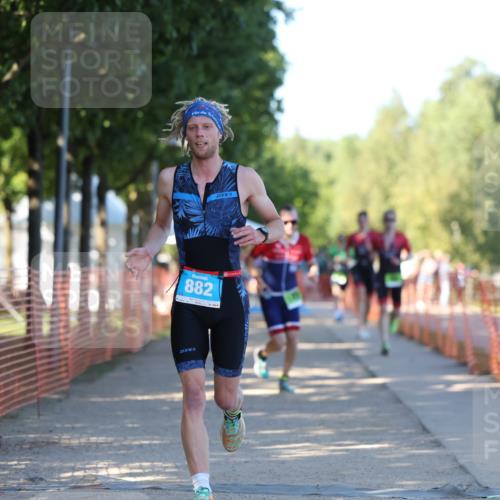 07.09.2025 - 19. Norderstedt Triathlon Michael Strokosch http://msf.ph/oto/8767594 07.09.2025 16:16:26 Laufen 416, 499, 882, 1497, 1570, 1571 meine-sportfotos.de