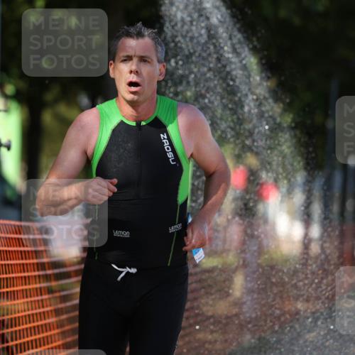 07.09.2025 - 19. Norderstedt Triathlon Michael Strokosch http://msf.ph/oto/8767604 07.09.2025 15:19:10 Laufen 417 meine-sportfotos.de