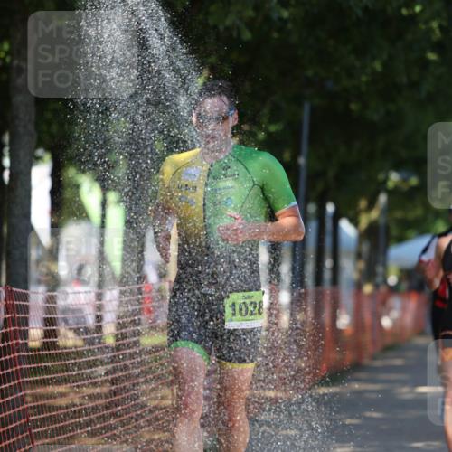 07.09.2025 - 19. Norderstedt Triathlon Michael Strokosch http://msf.ph/oto/8767642 07.09.2025 15:19:33 Laufen 863, 1028, 1434 meine-sportfotos.de