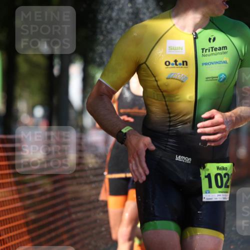 07.09.2025 - 19. Norderstedt Triathlon Michael Strokosch http://msf.ph/oto/8767659 07.09.2025 15:19:34 Laufen 863, 1028, 1434 meine-sportfotos.de
