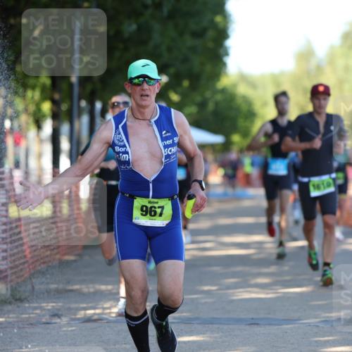 07.09.2025 - 19. Norderstedt Triathlon Michael Strokosch http://msf.ph/oto/8767707 07.09.2025 16:16:52 Laufen 480, 520, 913, 1068, 1105, 1504, 1610 meine-sportfotos.de