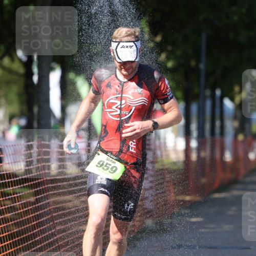 07.09.2025 - 19. Norderstedt Triathlon Michael Strokosch http://msf.ph/oto/8767715 07.09.2025 15:19:51 Laufen 382, 959, 1009 meine-sportfotos.de