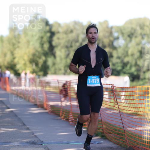 07.09.2025 - 19. Norderstedt Triathlon Michael Strokosch http://msf.ph/oto/8767751 07.09.2025 16:17:02 Laufen 1068 meine-sportfotos.de