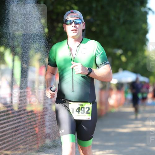 07.09.2025 - 19. Norderstedt Triathlon Michael Strokosch http://msf.ph/oto/8767805 07.09.2025 16:17:40 Laufen 487, 497, 1059, 1439, 1492 meine-sportfotos.de