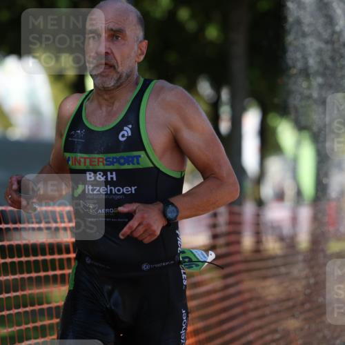 07.09.2025 - 19. Norderstedt Triathlon Michael Strokosch http://msf.ph/oto/8767839 07.09.2025 15:20:12 Laufen 1408 meine-sportfotos.de