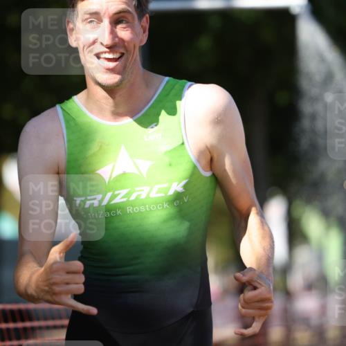 07.09.2025 - 19. Norderstedt Triathlon Michael Strokosch http://msf.ph/oto/8767864 07.09.2025 15:20:18 Laufen 393, 908, 1456 meine-sportfotos.de