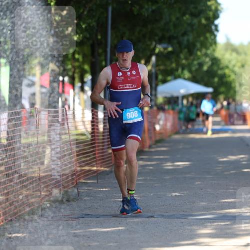 07.09.2025 - 19. Norderstedt Triathlon Michael Strokosch http://msf.ph/oto/8767875 07.09.2025 15:20:23 Laufen 393, 908, 1456 meine-sportfotos.de
