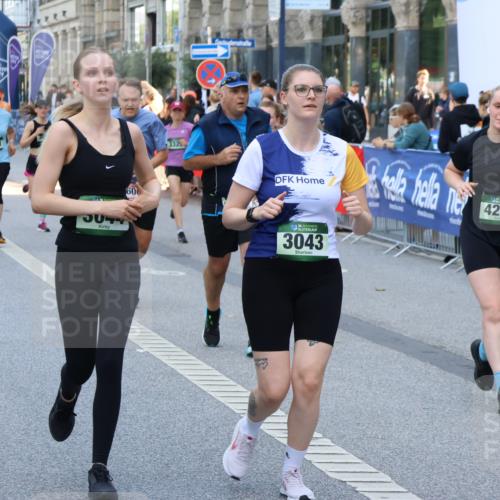 07.09.2025 - BARMER Alsterlauf Strokosch-Dieckow http://msf.ph/oto/8767917 07.09.2025 10:11:02 Ziel 2300, 2754, 2860, 2915, 3089, 3164, 3485, 3526, 3732, 3791, 3828, 4846, 5166, 5544, 5673, 5674, 8356 meine-sportfotos.de