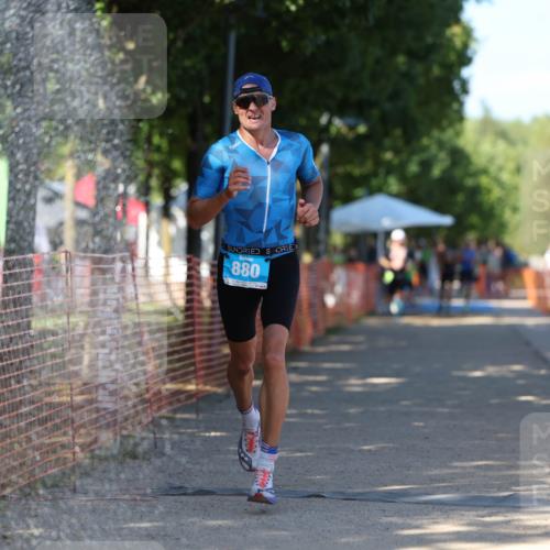 07.09.2025 - 19. Norderstedt Triathlon Michael Strokosch http://msf.ph/oto/8767924 07.09.2025 15:20:35 Laufen 373 meine-sportfotos.de
