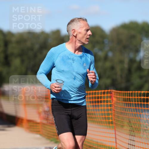 07.09.2025 - 19. Norderstedt Triathlon Michael Strokosch http://msf.ph/oto/8767951 07.09.2025 15:20:38 Laufen 373 meine-sportfotos.de