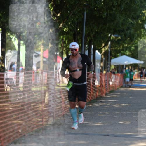 07.09.2025 - 19. Norderstedt Triathlon Michael Strokosch http://msf.ph/oto/8767962 07.09.2025 15:20:49 Laufen 972, 989, 1010 meine-sportfotos.de