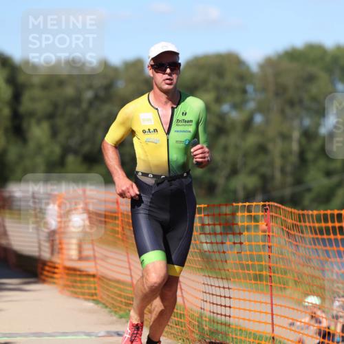 07.09.2025 - 19. Norderstedt Triathlon Michael Strokosch http://msf.ph/oto/8768024 07.09.2025 15:21:04 Laufen 1031 meine-sportfotos.de