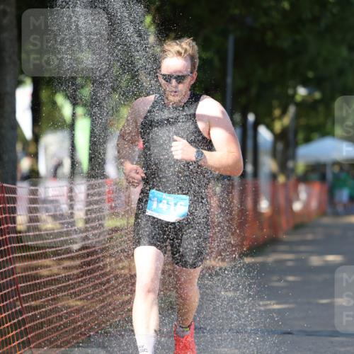 07.09.2025 - 19. Norderstedt Triathlon Michael Strokosch http://msf.ph/oto/8768052 07.09.2025 15:21:15 Laufen 1416 meine-sportfotos.de