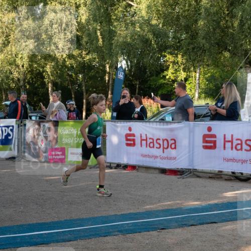 07.09.2025 - 19. Norderstedt Triathlon Zöllner http://msf.ph/oto/8768053 07.09.2025 09:14:11 Ziel 3, 14, 29, 41, 45, 49, 55 meine-sportfotos.de