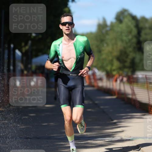 07.09.2025 - 19. Norderstedt Triathlon Michael Strokosch http://msf.ph/oto/8768113 07.09.2025 15:21:29 Laufen  meine-sportfotos.de