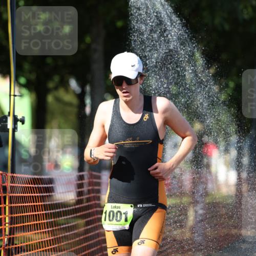 07.09.2025 - 19. Norderstedt Triathlon Michael Strokosch http://msf.ph/oto/8768168 07.09.2025 15:21:42 Laufen  meine-sportfotos.de