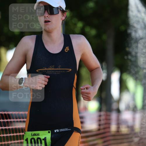 07.09.2025 - 19. Norderstedt Triathlon Michael Strokosch http://msf.ph/oto/8768181 07.09.2025 15:21:43 Laufen  meine-sportfotos.de