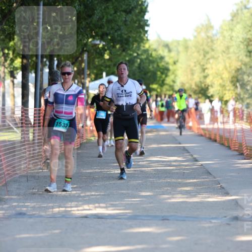 07.09.2025 - 19. Norderstedt Triathlon Michael Strokosch http://msf.ph/oto/8768221 07.09.2025 16:19:02 Laufen 399, 446, 496, 1532, 1584, 1586 meine-sportfotos.de