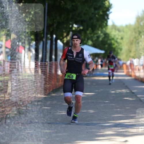 07.09.2025 - 19. Norderstedt Triathlon Michael Strokosch http://msf.ph/oto/8768223 07.09.2025 15:22:00 Laufen 968 meine-sportfotos.de