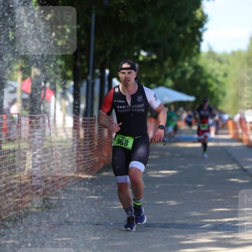 07.09.2025 - 19. Norderstedt Triathlon Michael Strokosch http://msf.ph/oto/8768229 07.09.2025 15:22:01 Laufen 968 meine-sportfotos.de